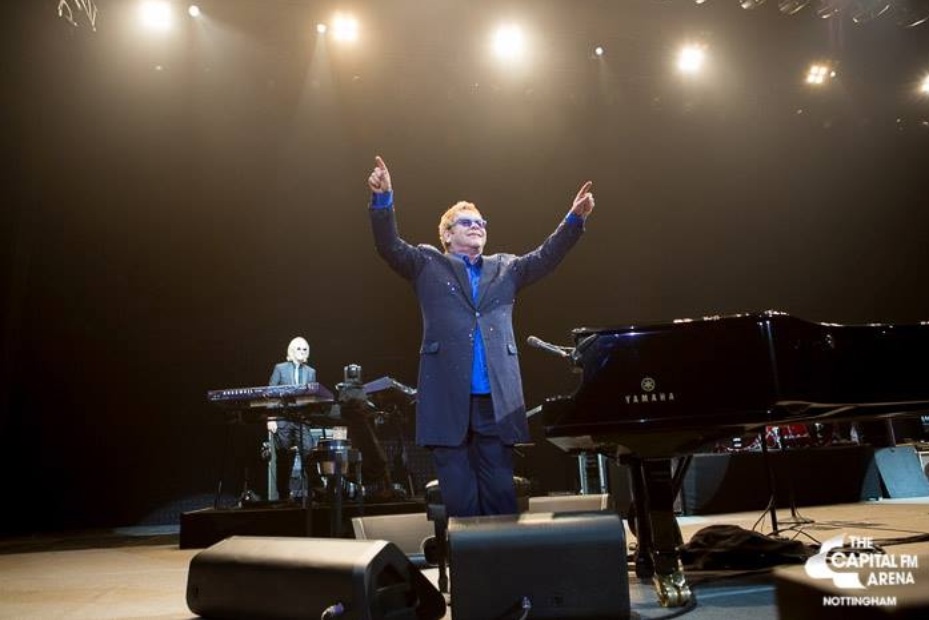 Elton John Live