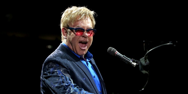 Elton John’s mum books an Elton John Tribute act for her&nbsp;birthday…
