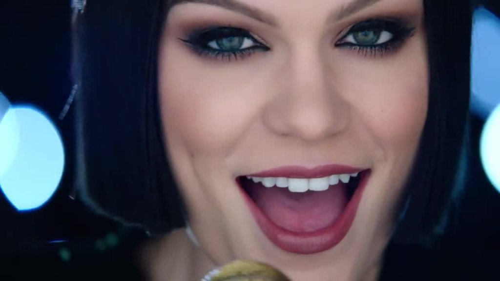 Why are Jessie J’s fans upset with&nbsp;her?